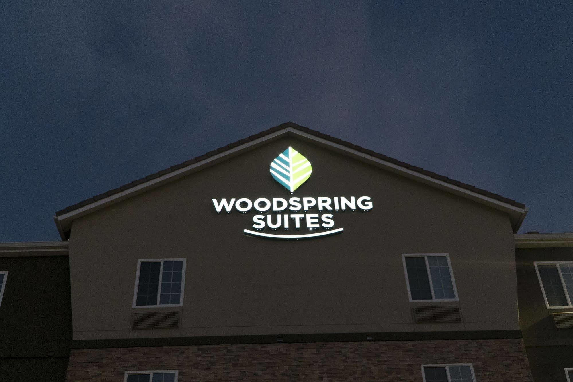 Woodspring Suites Bakersfield East 외부 사진