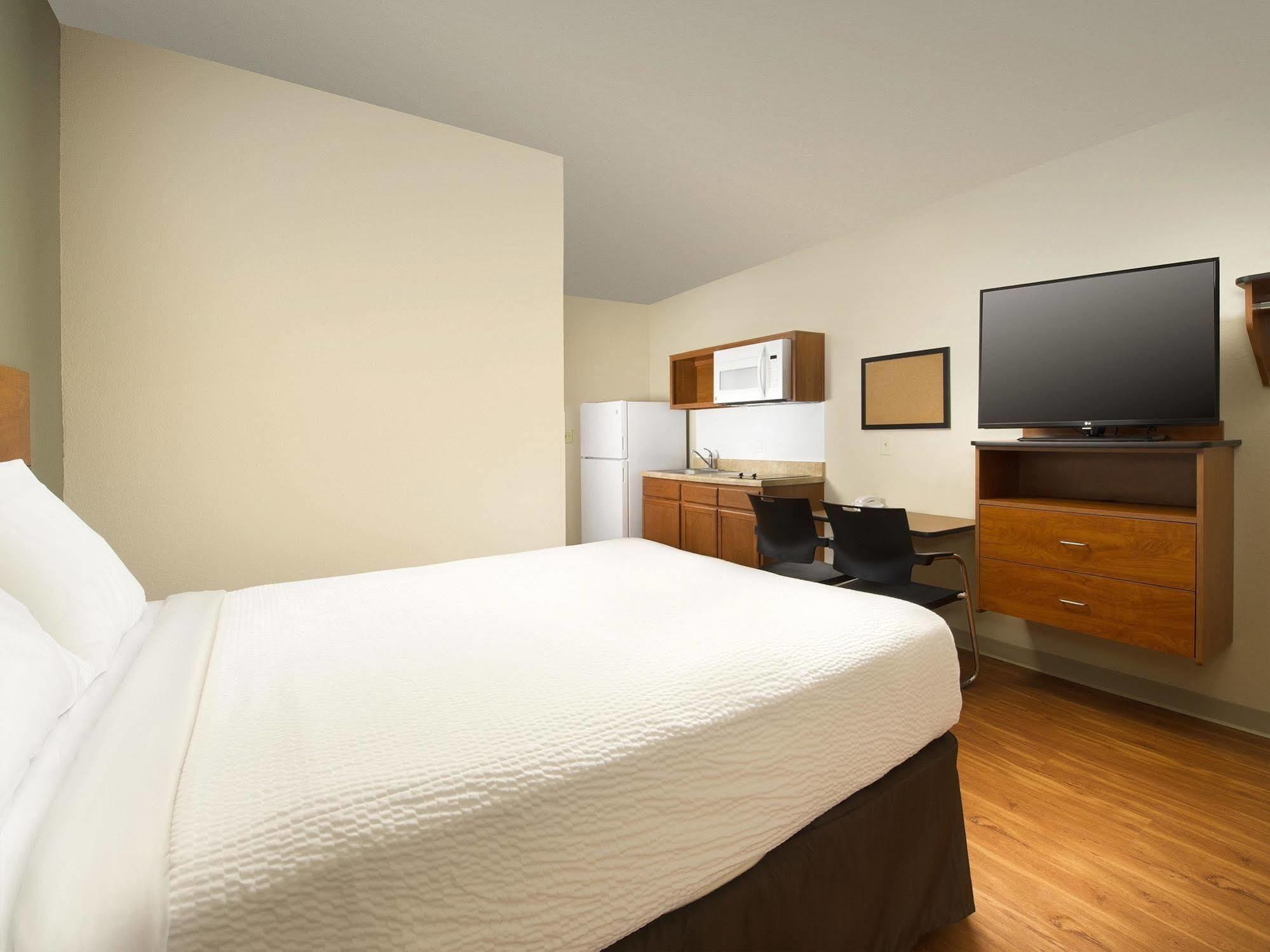 Woodspring Suites Bakersfield East 외부 사진