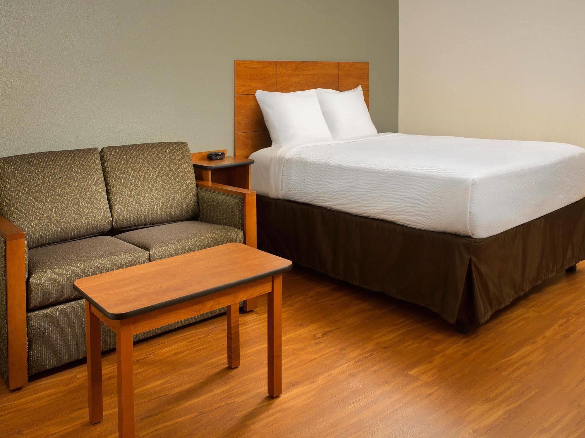 Woodspring Suites Bakersfield East 외부 사진
